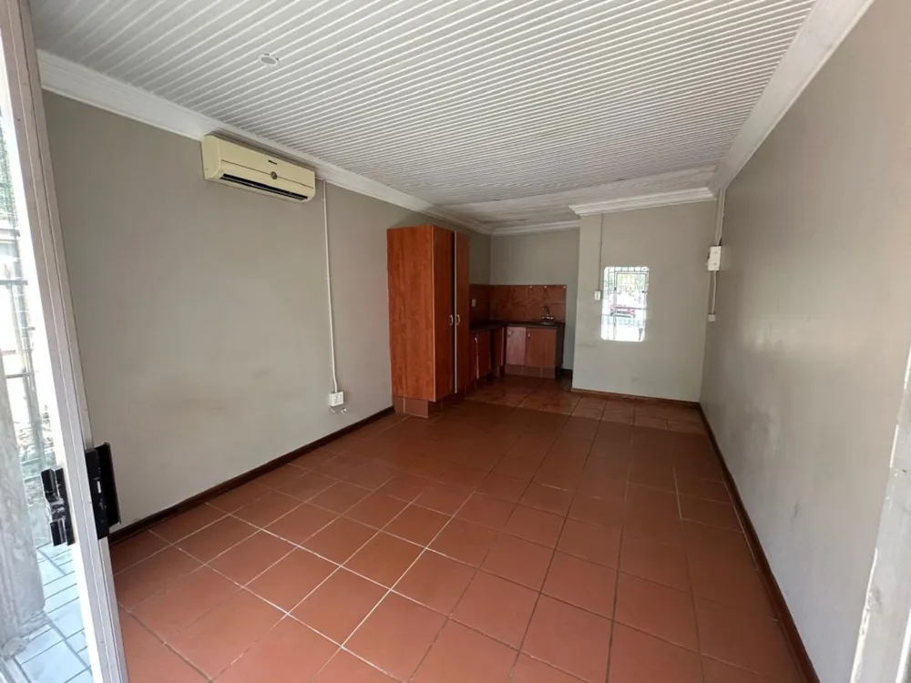 Bachelor apartment let in Hospitaalpark - 1BX1710845 Bachelor apartment let in Hospitaalpark - 1BX1710845