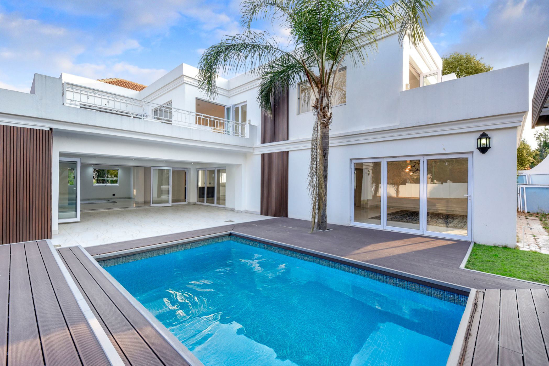 Double-storey house for sale in Dainfern Golf Estate - FW1713704