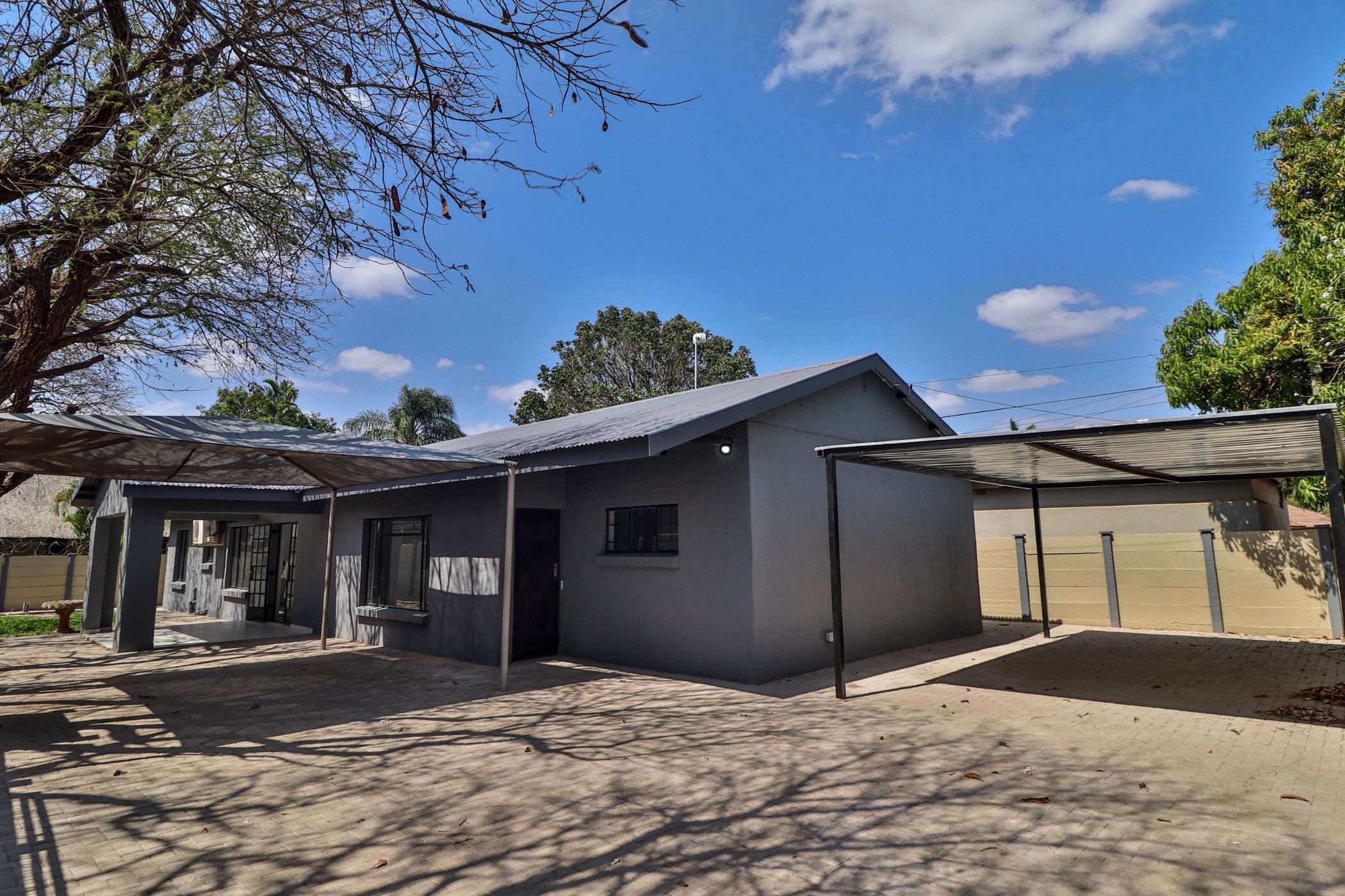 House for sale in Komatipoort - 1NK1715952