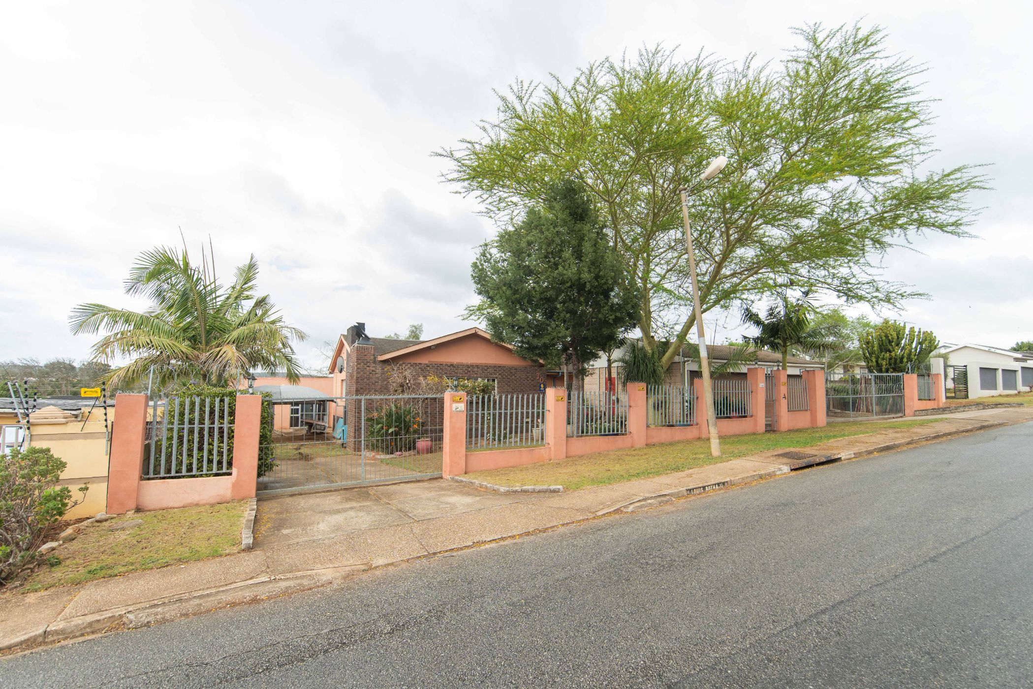 House for sale in Levyvale - 1UK1714915