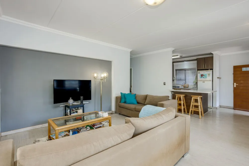 Apartment sold in Saxonwold - HP1713154