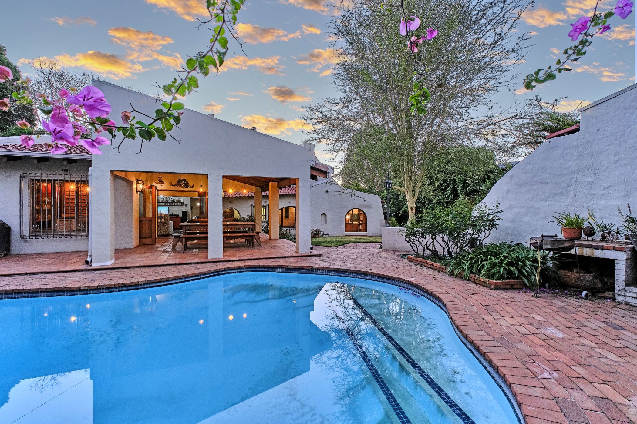 House for sale in Parktown North - HP1717316