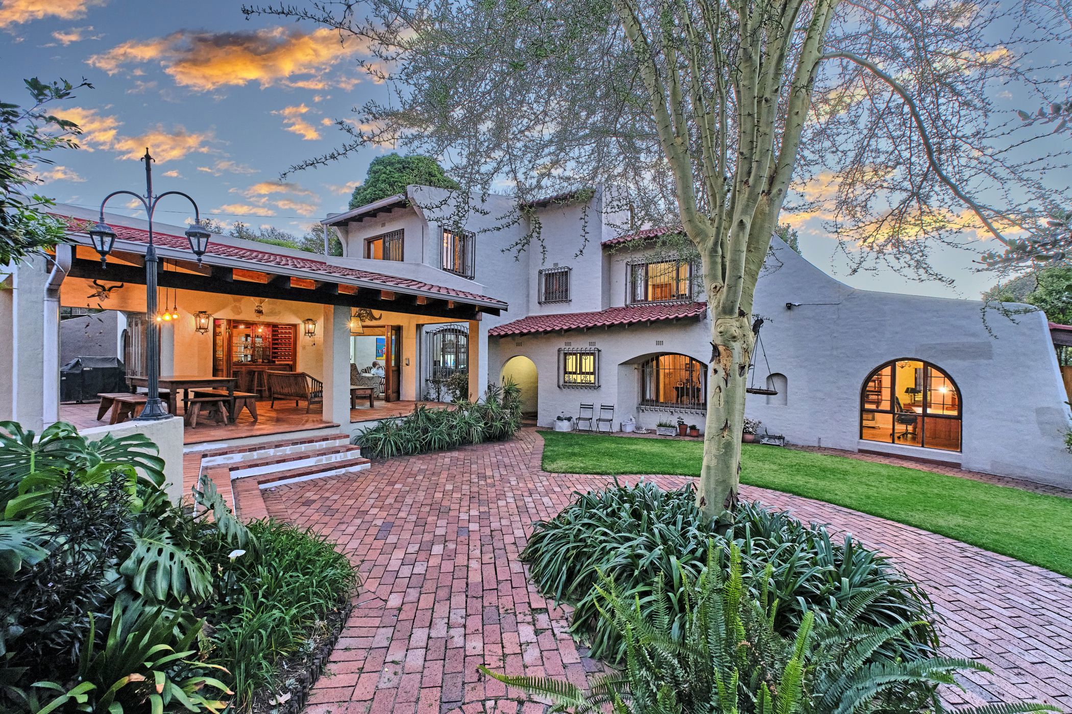 House for sale in Parktown North - HP1717316