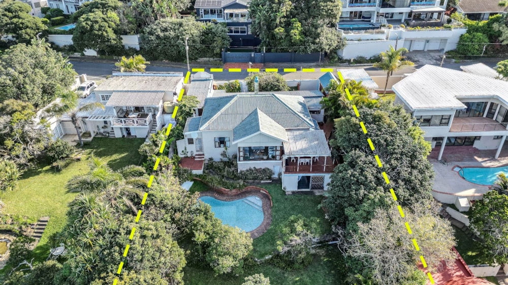 House for sale in Nahoon Beach - 1EZ1713477 House for sale in Nahoon Beach - 1EZ1713477