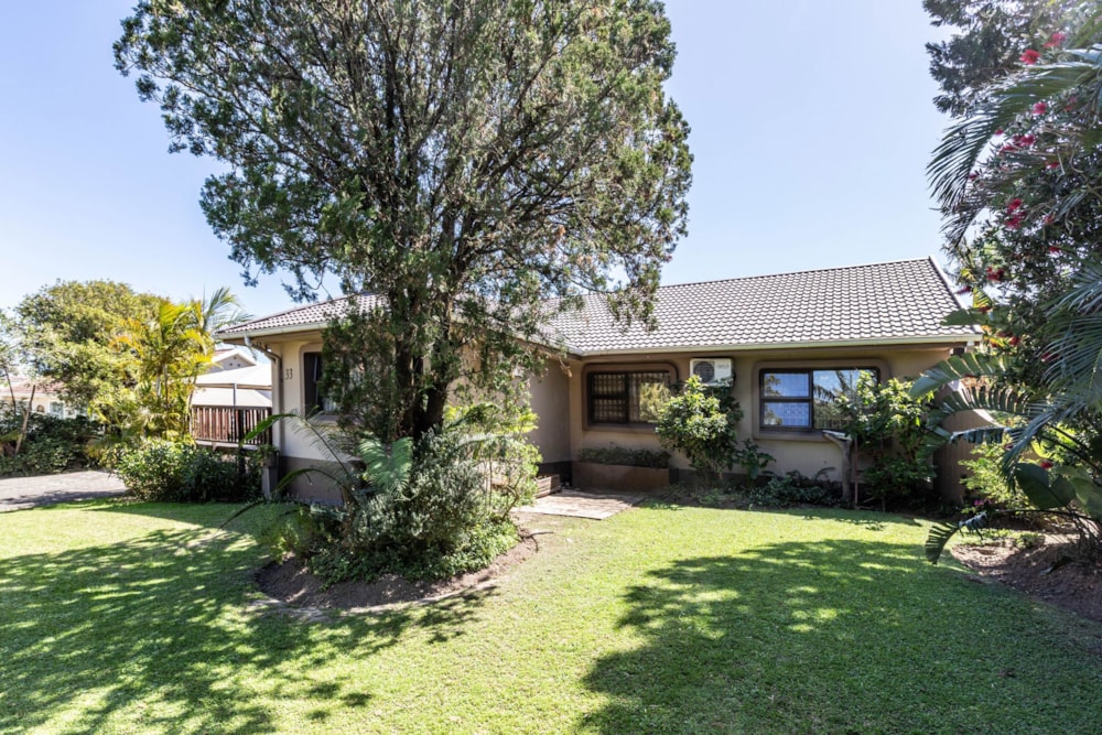 House for sale in Beacon Bay - 1EZ1715844