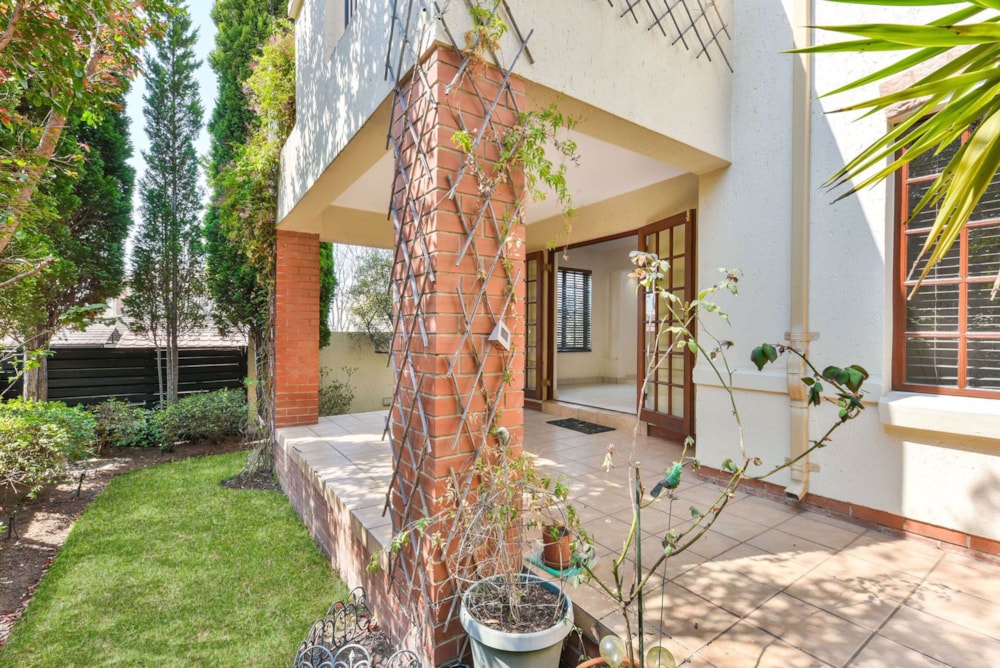 Townhouse for sale in Lonehill - FW1713818 Townhouse for sale in Lonehill - FW1713818