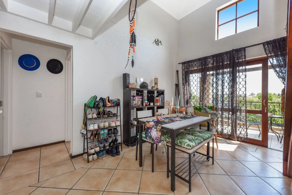 Apartment for sale in Sunninghill - FW1714015