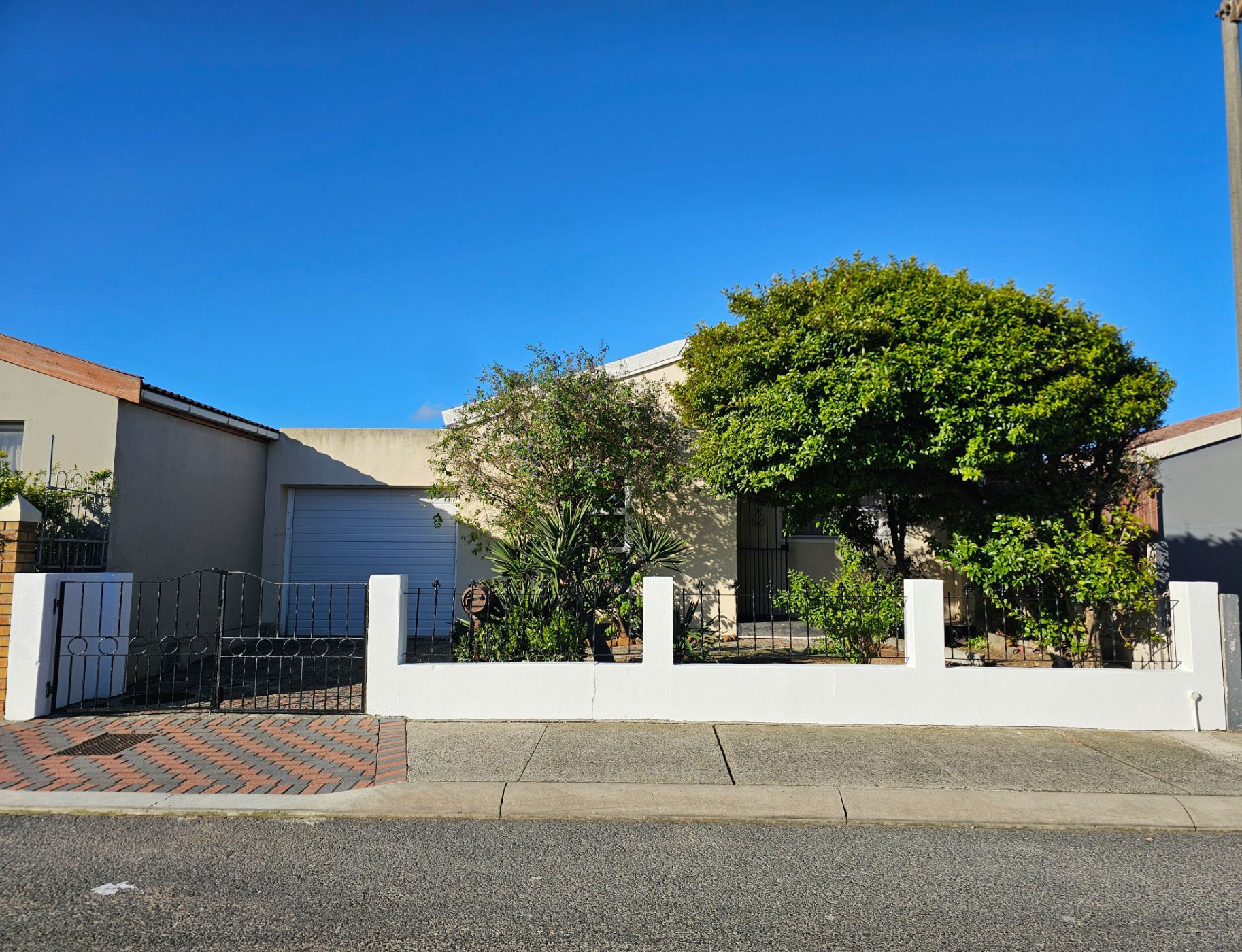 House for sale in Portlands - 1MN1713133