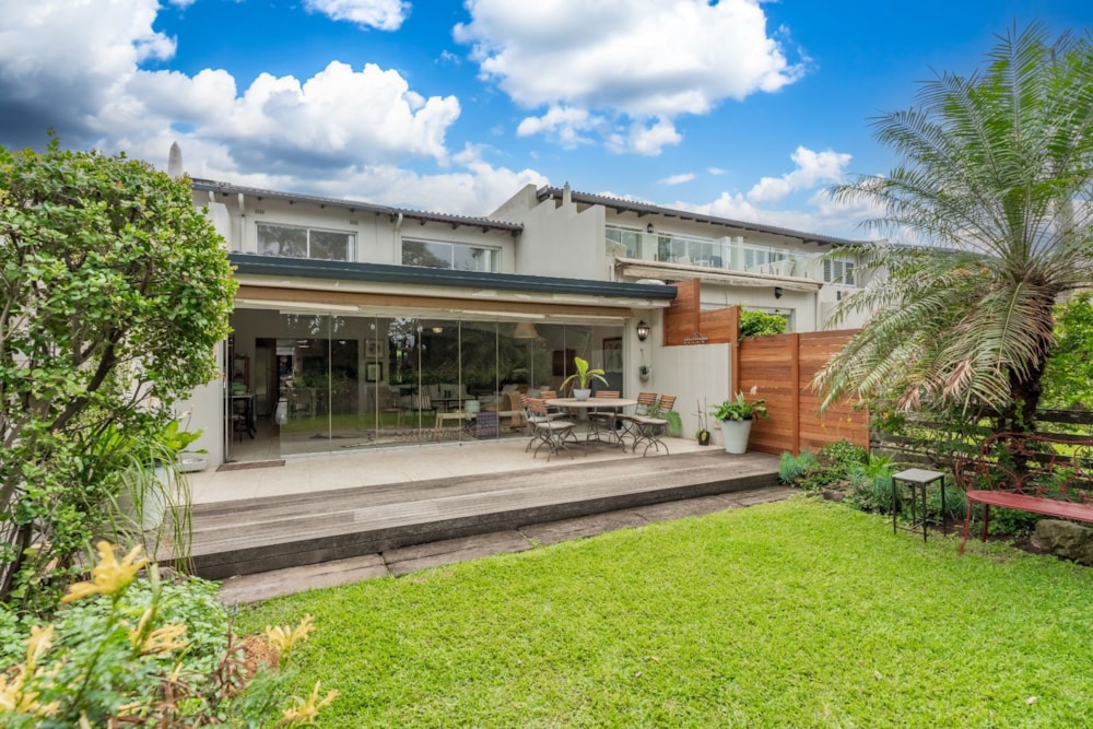 Townhouse for sale in uMhlanga Rocks - 1ND1716100