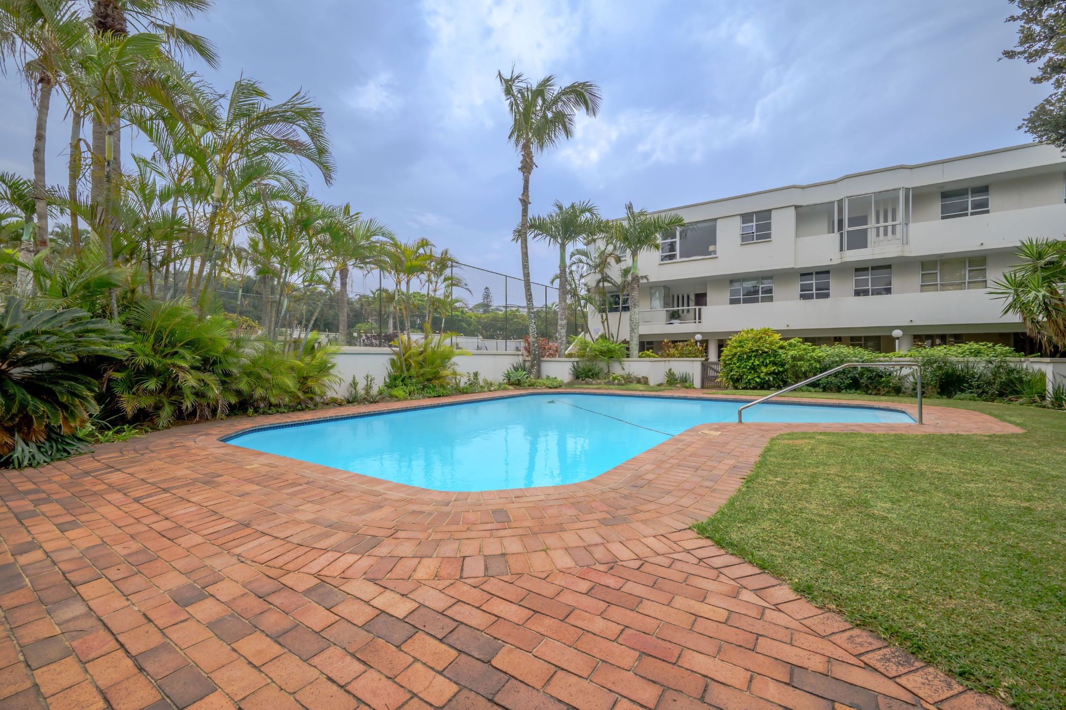Apartment for sale in uMhlanga Rocks - 1ND1715473