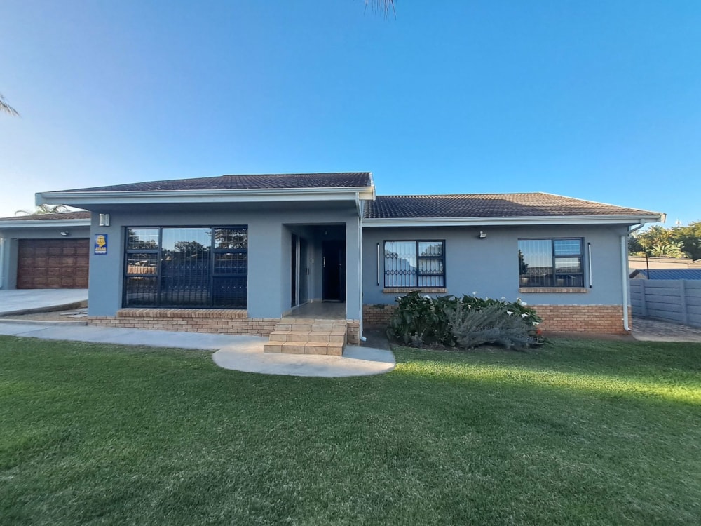 House for sale in Vanes Estate - 1UK1716171