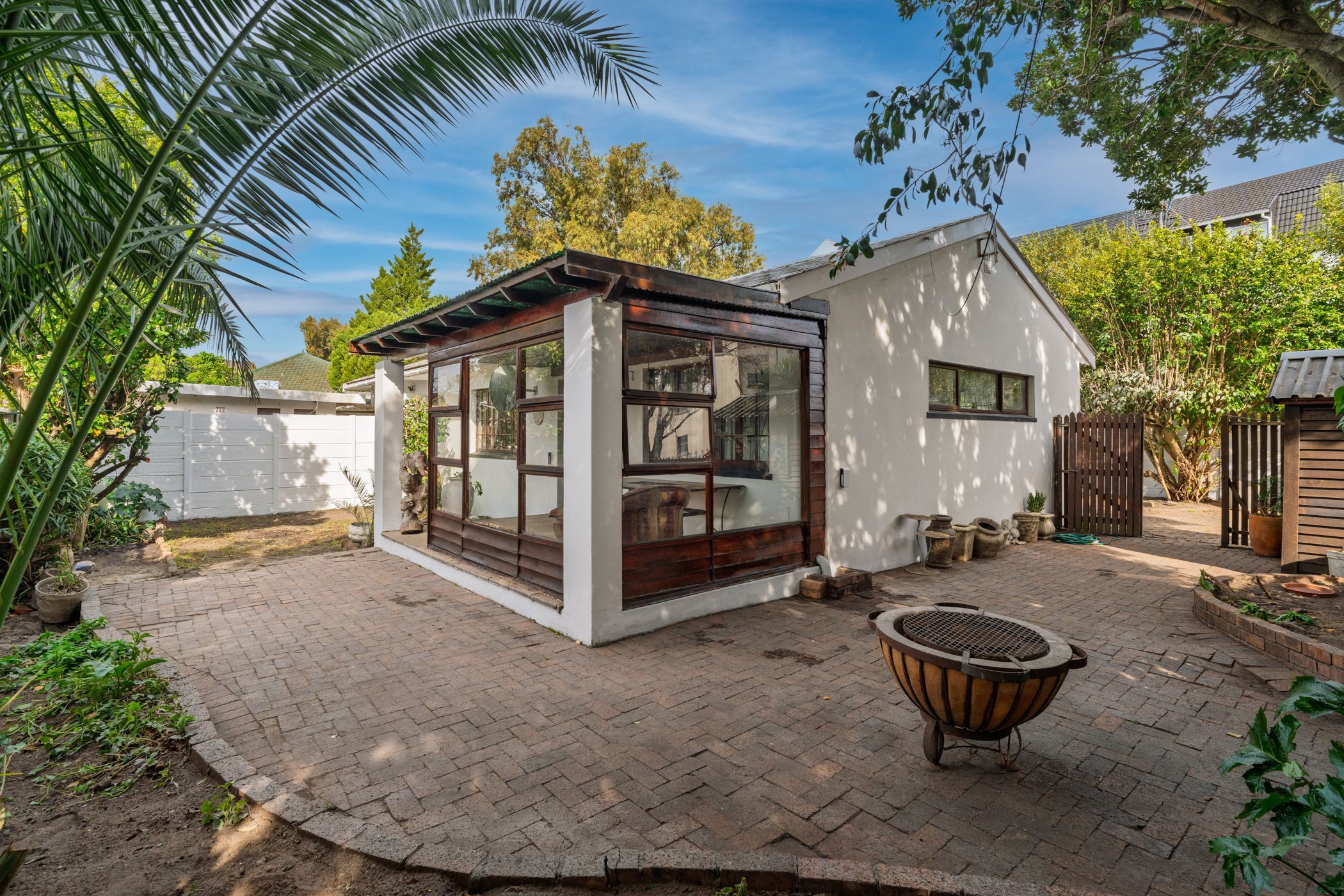 House sold in Claremont, Cape Town - KW1715260