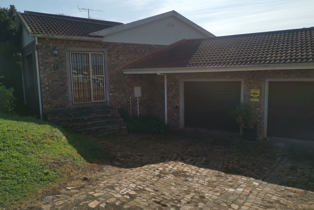 Double-storey house for sale in Oatlands North - 1GC1713934 Double-storey house for sale in Oatlands North - 1GC1713934