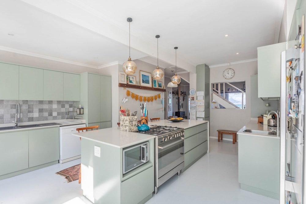 House for sale in Bloubergstrand - 1TV1715992