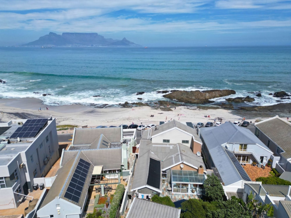 House for sale in Bloubergstrand - 1TV1715992