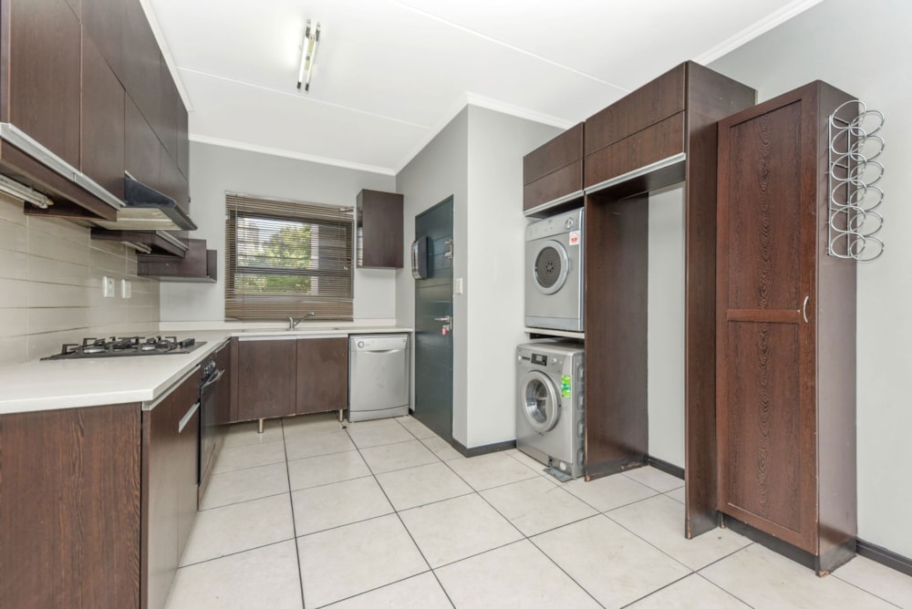 Apartment for sale in Dainfern Area - FW1715381 Apartment for sale in Dainfern Area - FW1715381