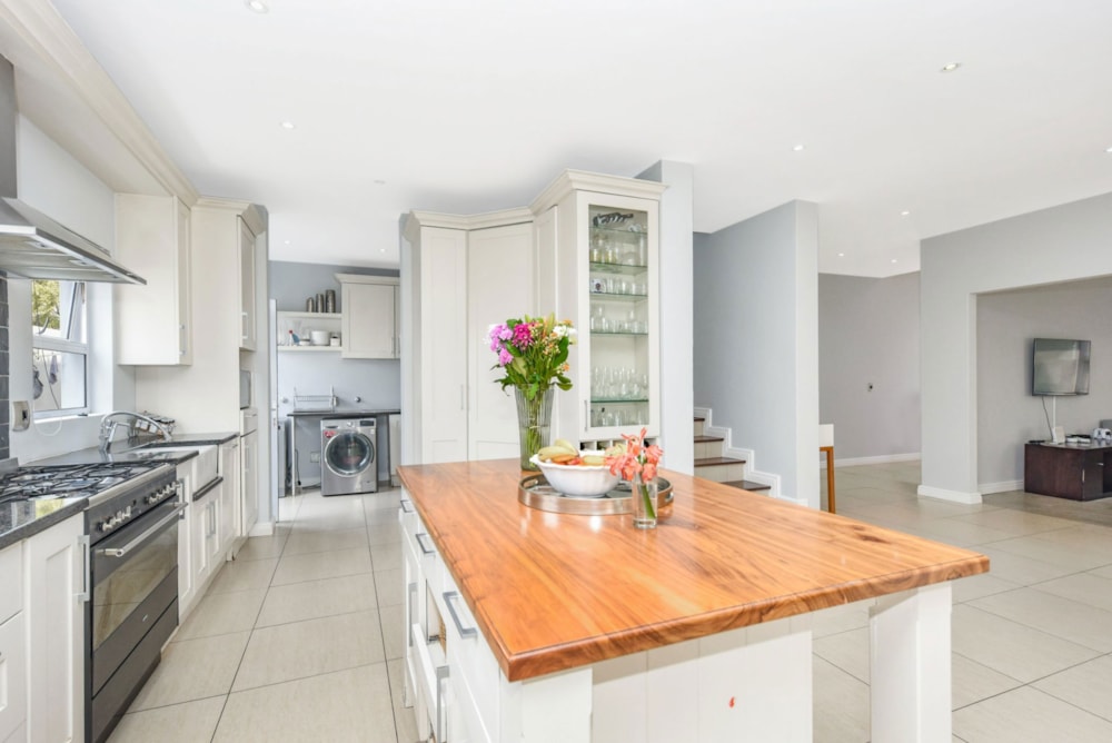 Double-storey house for sale in Beverley - FW1714579