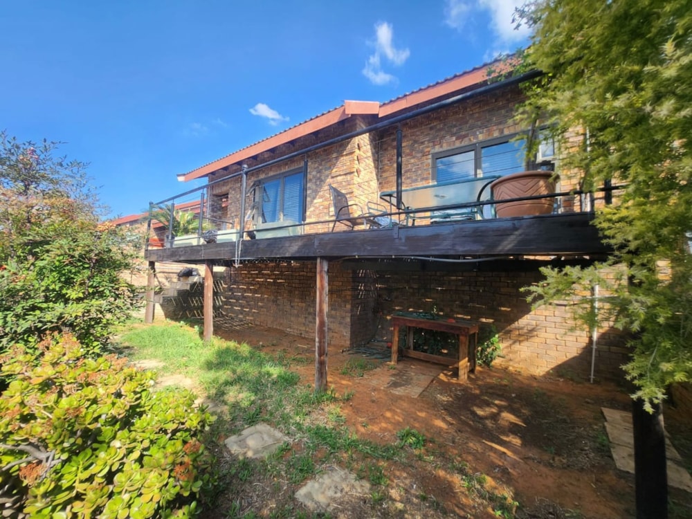 Townhouse for sale in Pentagon Park - 1BX1716382