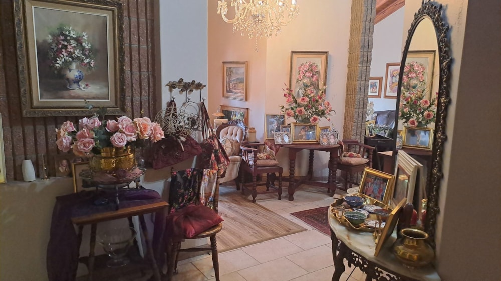 Security complex home for sale in Clubville - 1MD1714976