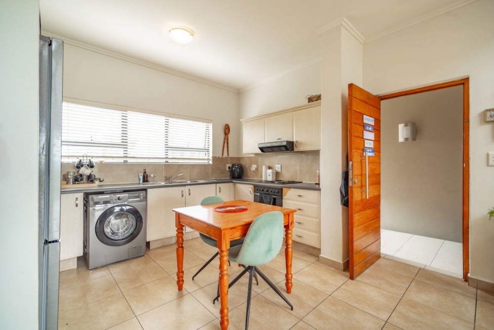 Apartment for sale in Palm Lakes Estates - 1BD1716434