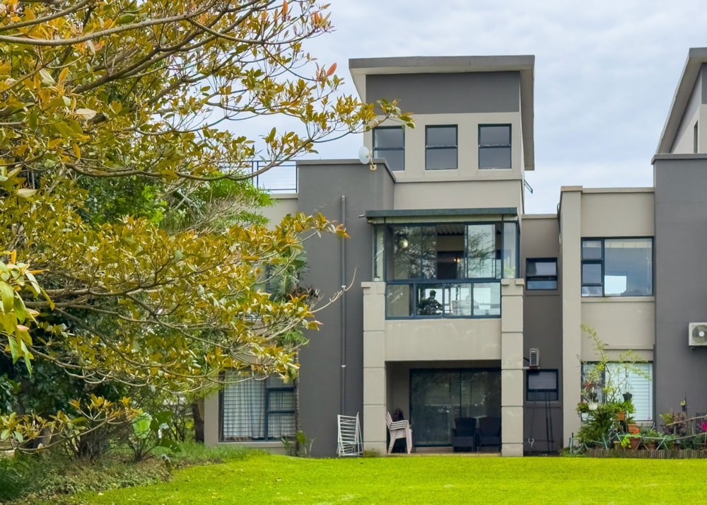 Apartment for sale in Palm Lakes Estates - 1BD1716434