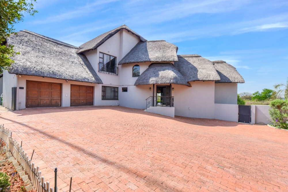 Double-storey house for sale in Lonehill - FW1716128