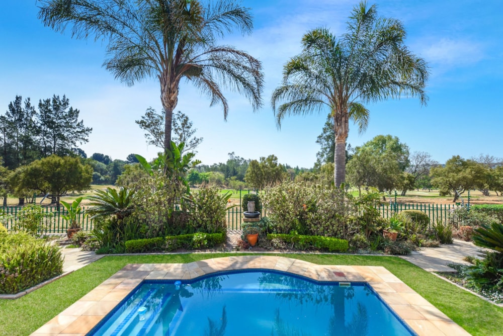 Cluster for sale in Bryanston - HP1715516 Cluster for sale in Bryanston - HP1715516