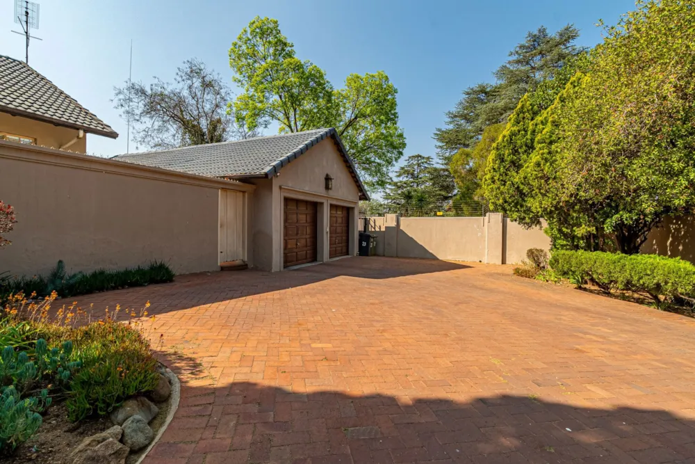 House sold in Bryanston - HP1712489 House sold in Bryanston - HP1712489