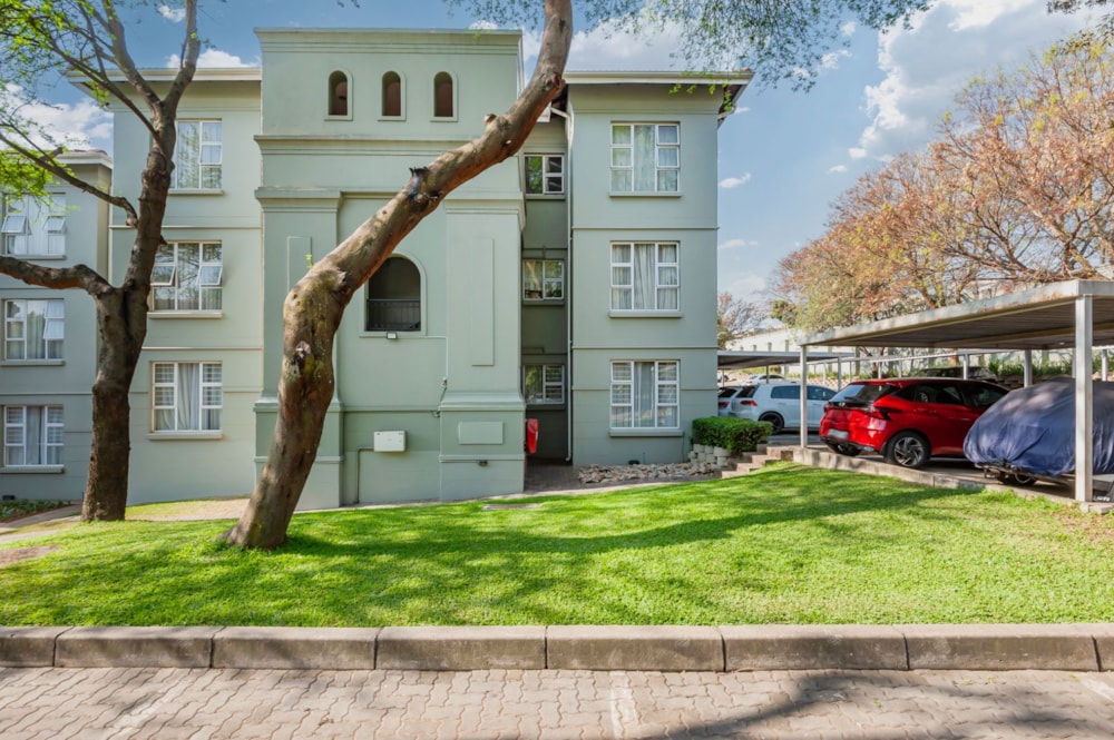 Apartment for sale in Bryanston - HP1715950