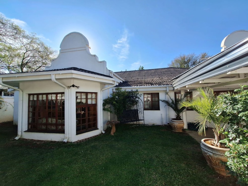 House for sale in Waverley, Bloemfontein - 1BX1715011