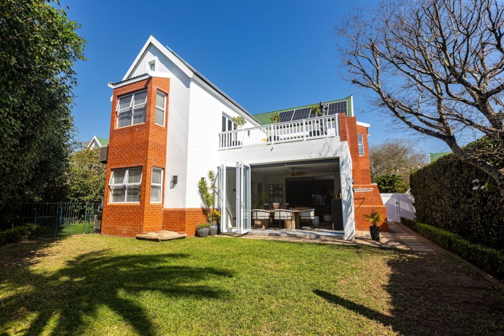 Townhouse for sale in Mount Edgecombe Country Estate - 1MT1713123 Townhouse for sale in Mount Edgecombe Country Estate - 1MT1713123