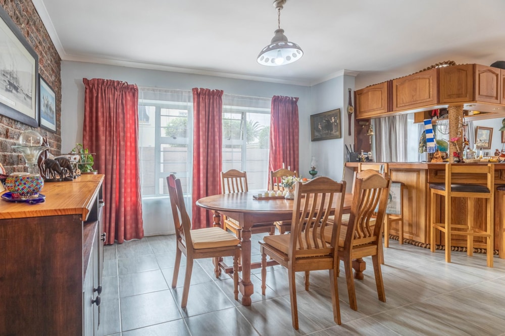 House sold in Melkbosstrand - 1TV1713927 House sold in Melkbosstrand - 1TV1713927