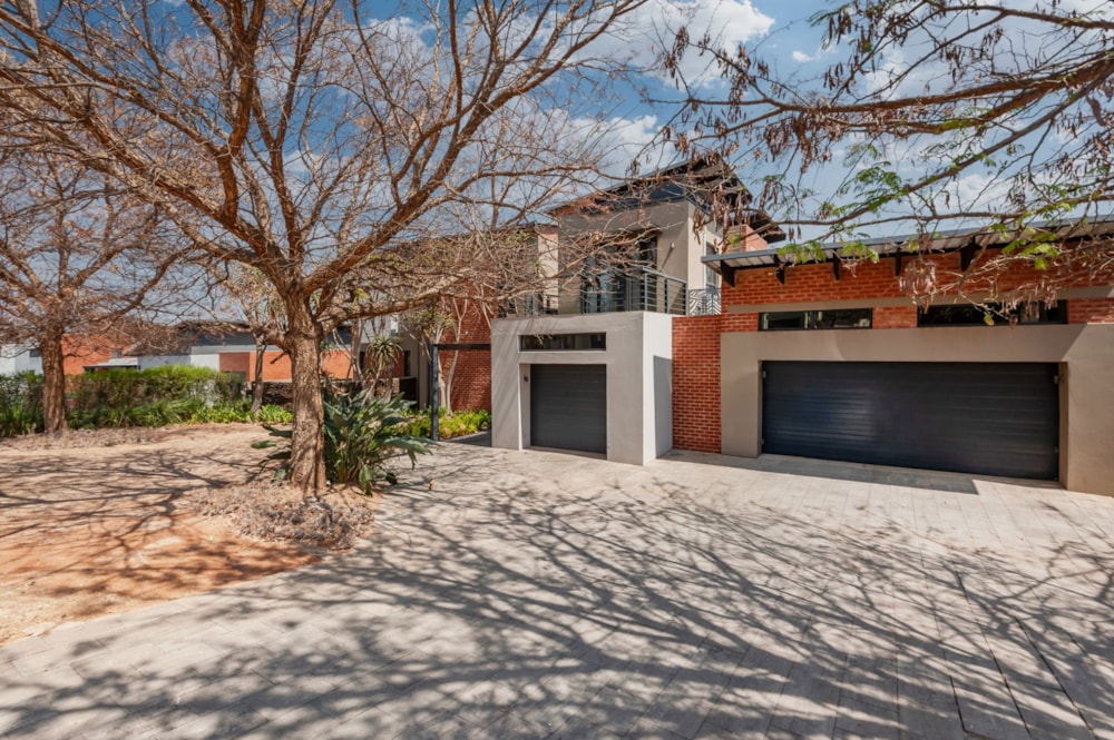 House for sale in Copperleaf - 1CU1715361