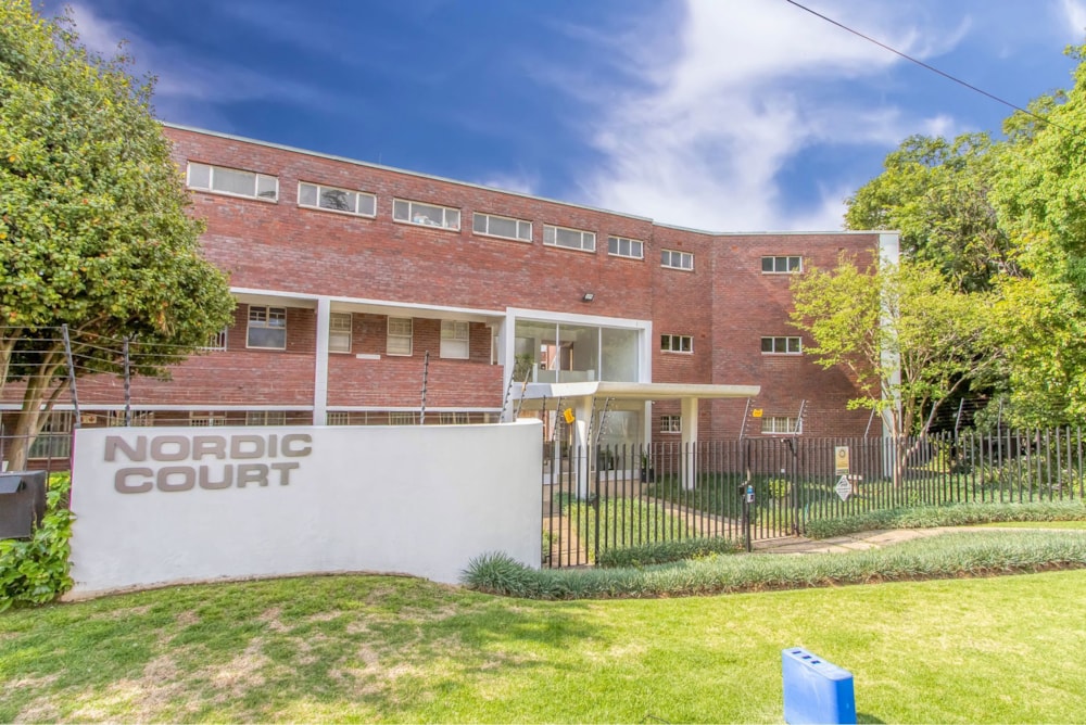 Apartment for sale in Waverley, Johannesburg - HP1717342 Apartment for sale in Waverley, Johannesburg - HP1717342