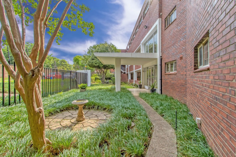 Apartment for sale in Waverley, Johannesburg - HP1717342 Apartment for sale in Waverley, Johannesburg - HP1717342