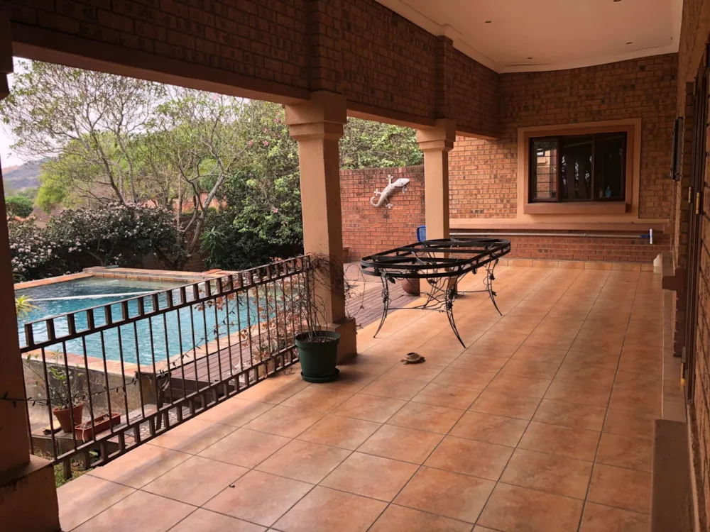 House sold in Sonheuwel Ext 1 - 1NS1717888