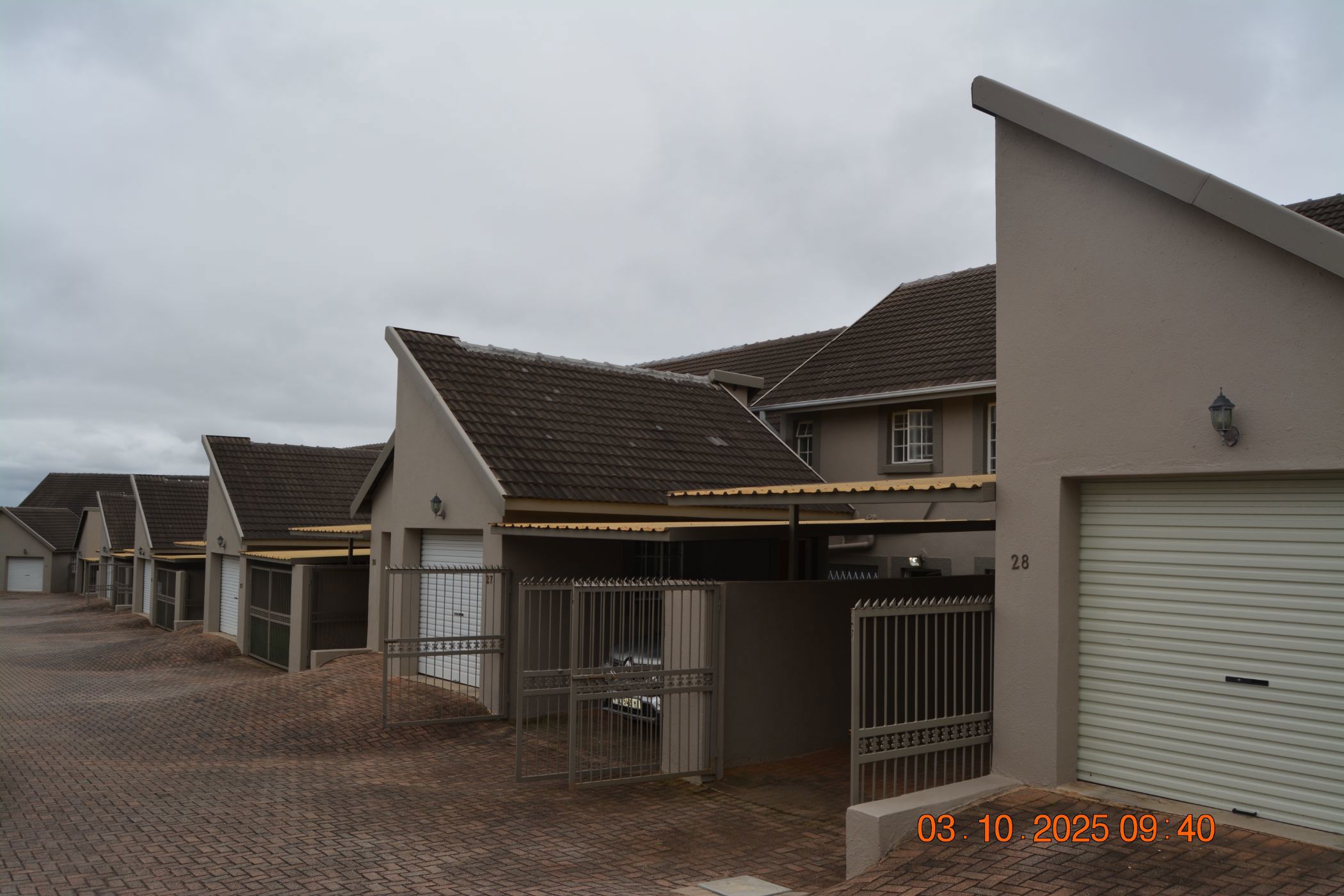 Apartment to rent in Nelspruit (Mbombela) - 1NS1717105