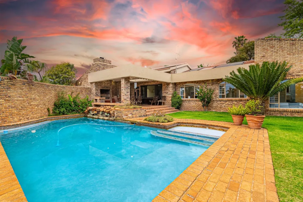 House sold in Gallo Manor - HP1717573 House sold in Gallo Manor - HP1717573