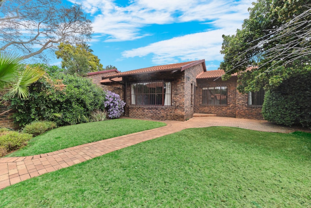 Townhouse for sale in River Club, Sandton - HP1716784