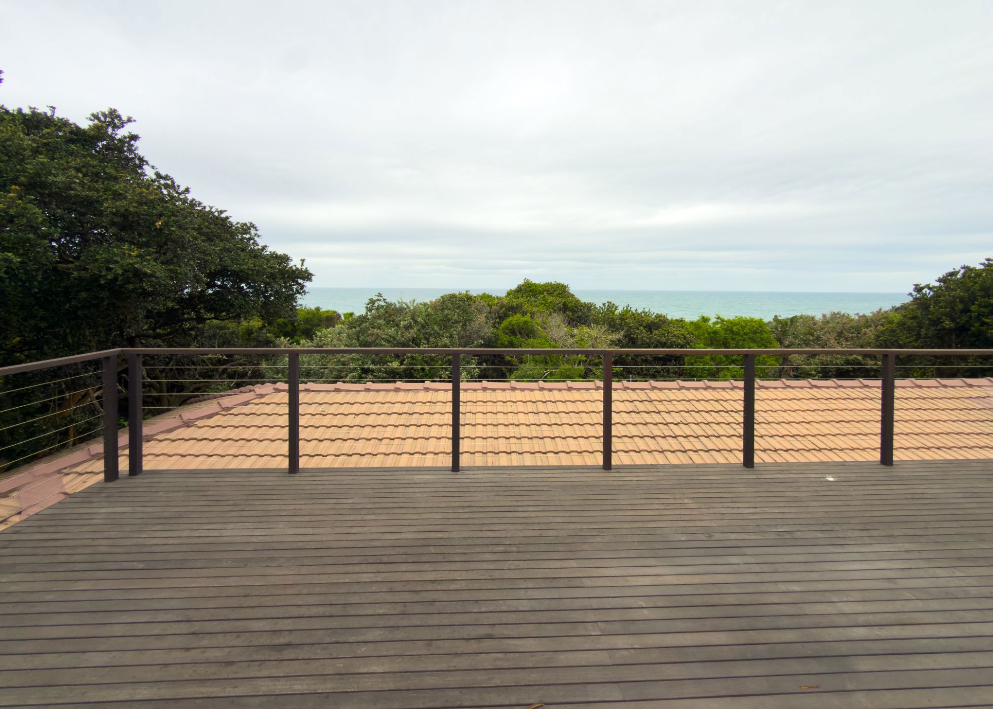 Apartment for sale in Blythedale Beach - 1BD1718751