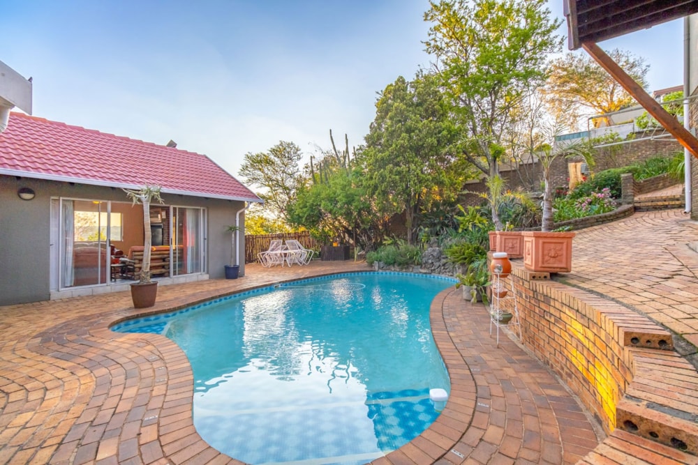 House for sale in Roodekrans - RAN1716626 House for sale in Roodekrans - RAN1716626