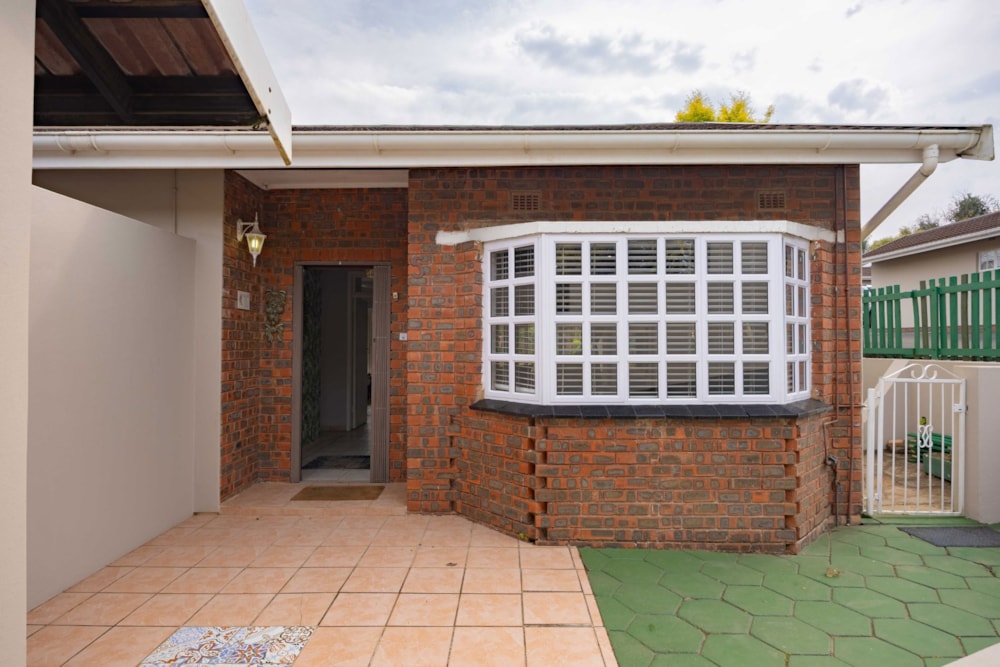 Townhouse for sale in Gillitts - 1KF1719444