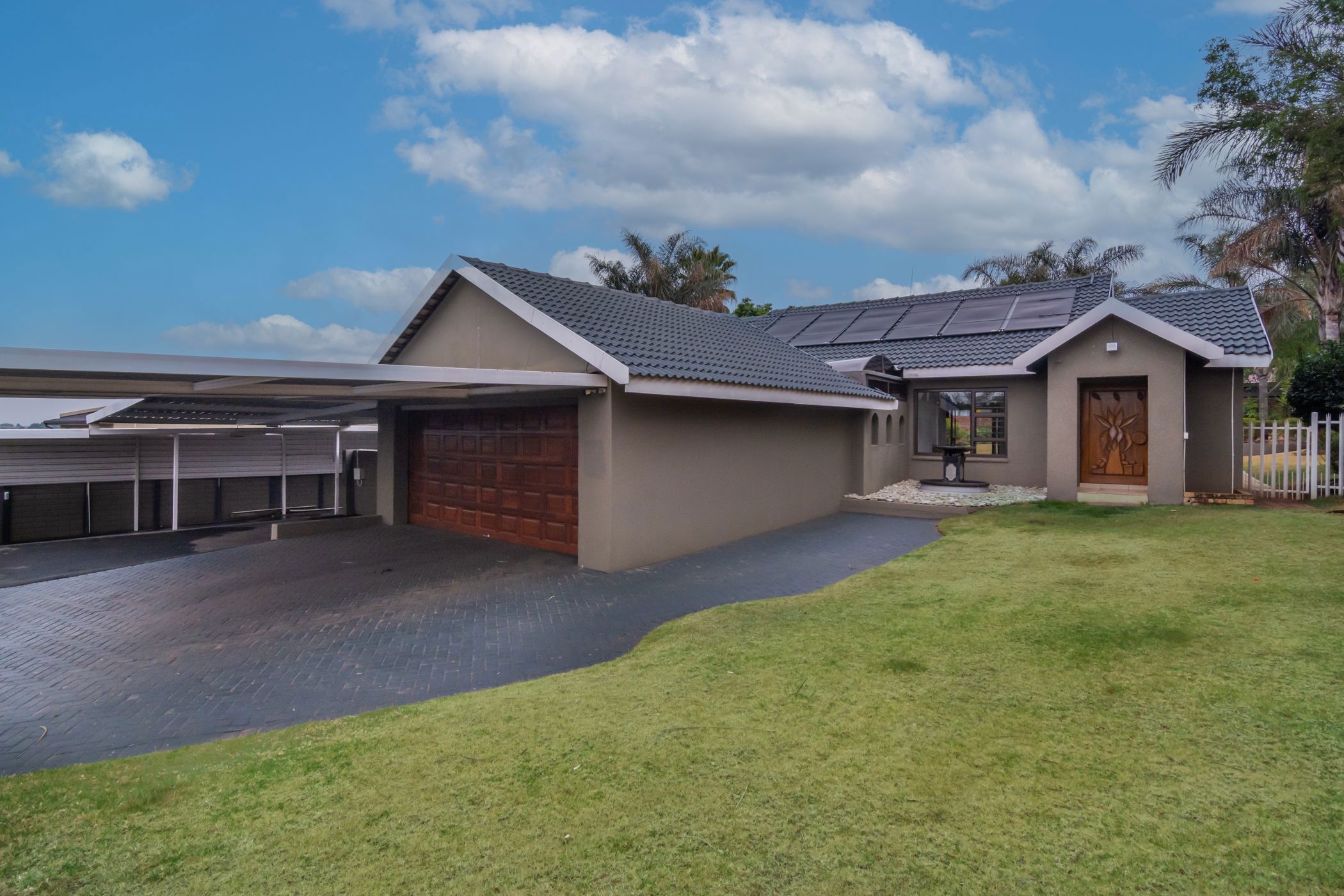 House for sale in Noordheuwel - 1KR1716448