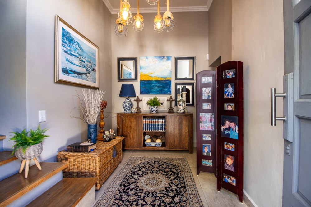 House for sale in Lower Robberg - 1KG1718054 House for sale in Lower Robberg - 1KG1718054