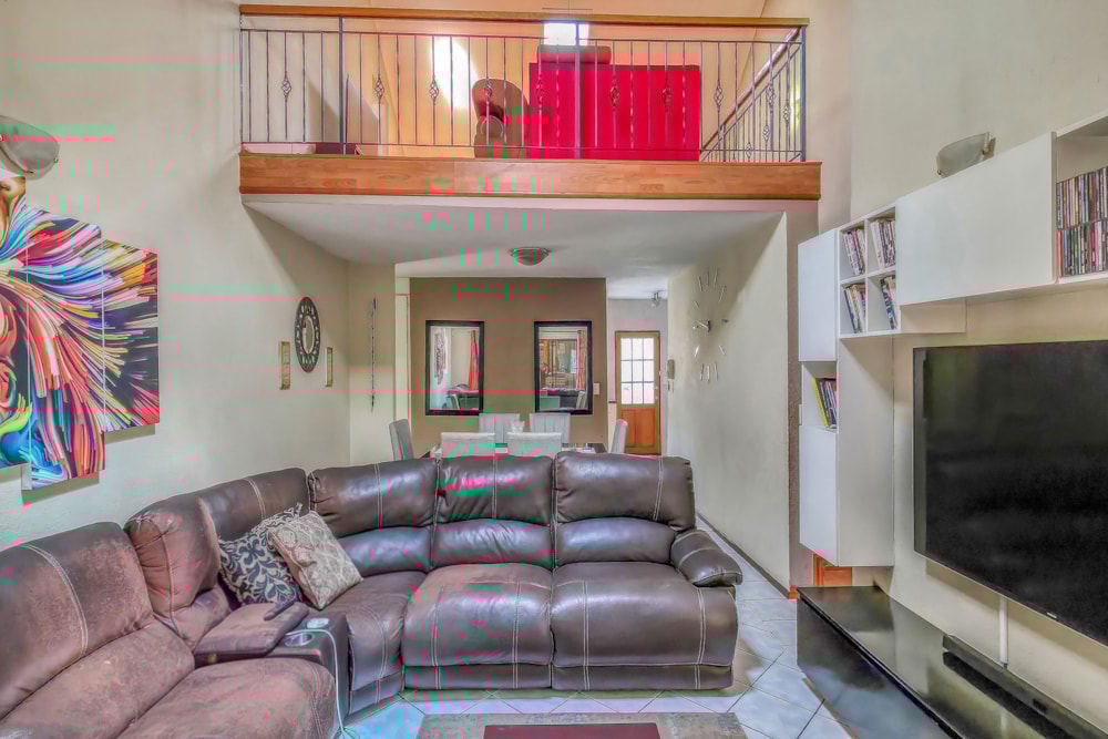 House for sale in Strubensvalley - RAN1719221 House for sale in Strubensvalley - RAN1719221