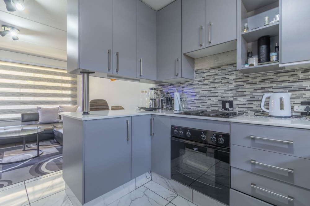 Apartment for sale in Lakefield - EN1718536