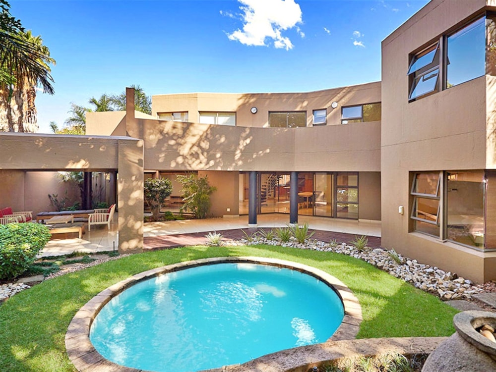 Double-storey cluster for sale in Sandown, Sandton - HP1719580 Double-storey cluster for sale in Sandown, Sandton - HP1719580