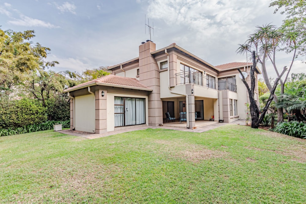 House let in Silver Lakes Golf Estate - PTL1717200 House let in Silver Lakes Golf Estate - PTL1717200