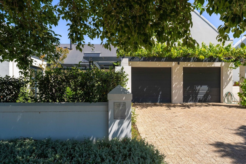 House for sale in Croydon Vineyard Estate - SW1720887 House for sale in Croydon Vineyard Estate - SW1720887