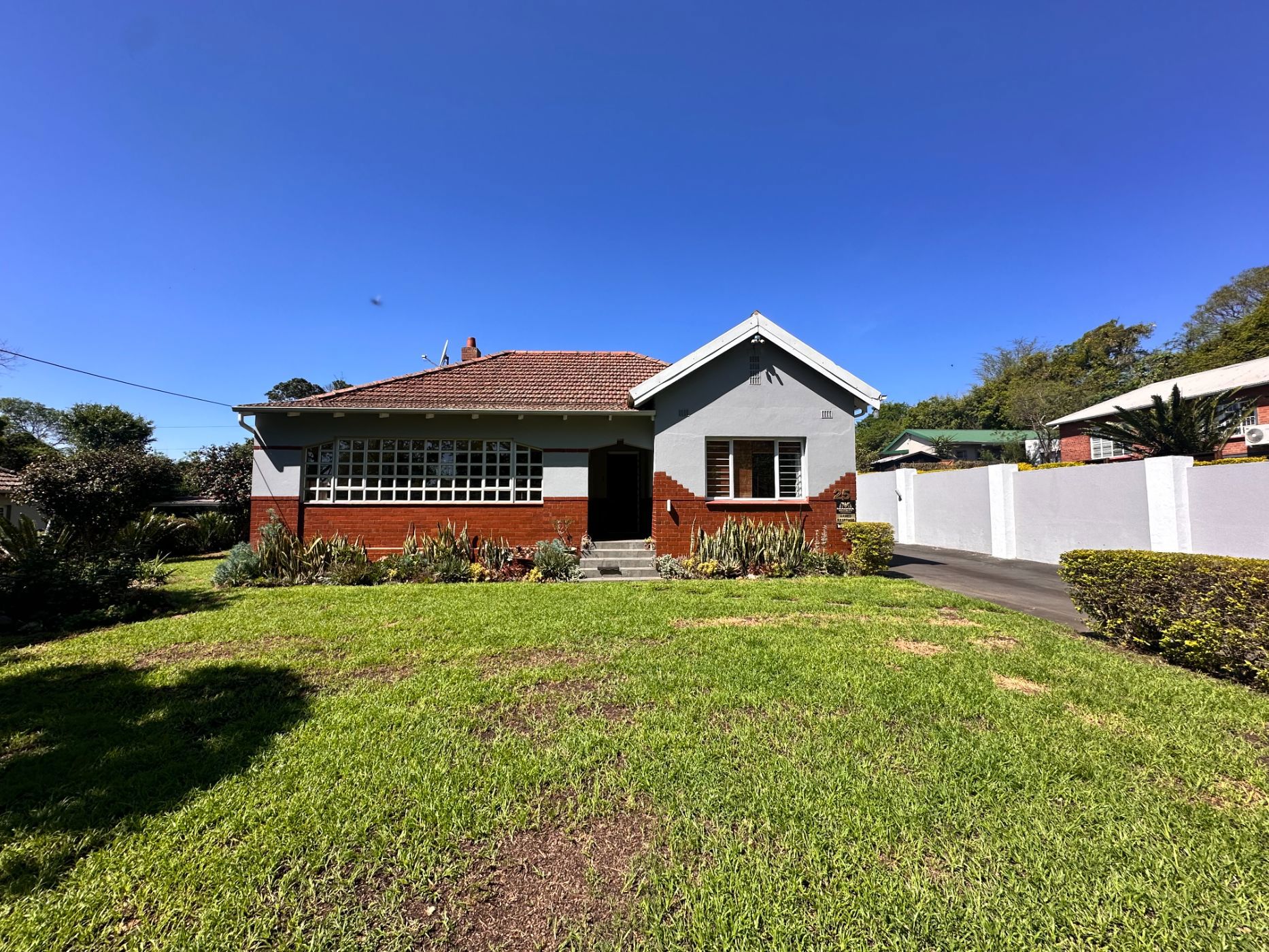 House for sale in Clarendon - 1PM1717052